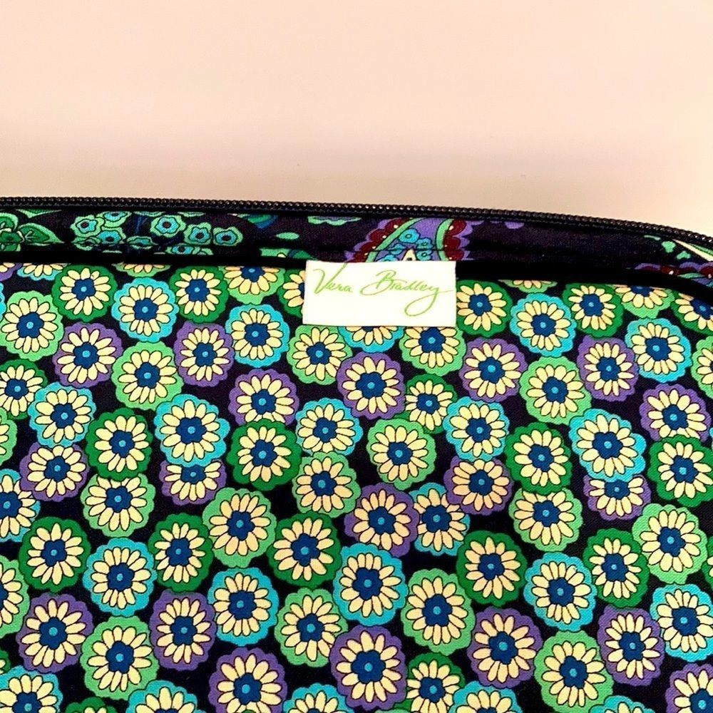 Vera Bradley Green Blue Paisley Tablet Case with Shoulder Strap - Picture 5 of 7